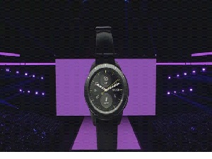 Samsung yeni nəsil saatını təqdim edib