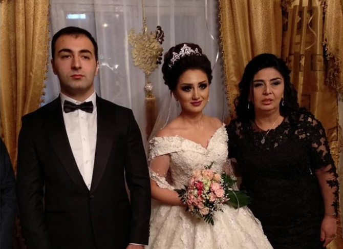 “Xəzər” TV-nin məşhur aparıcısı evləndi (FOTO)