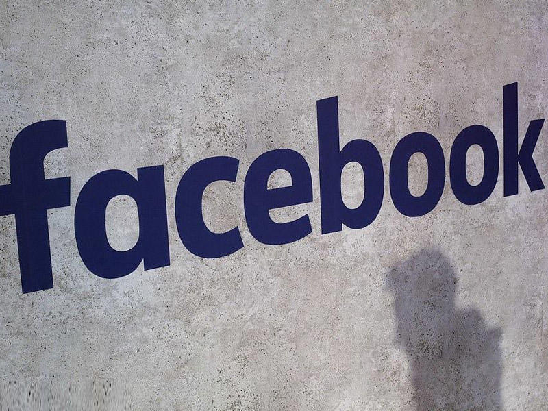 Facebookun iki top meneceri istefa verdi