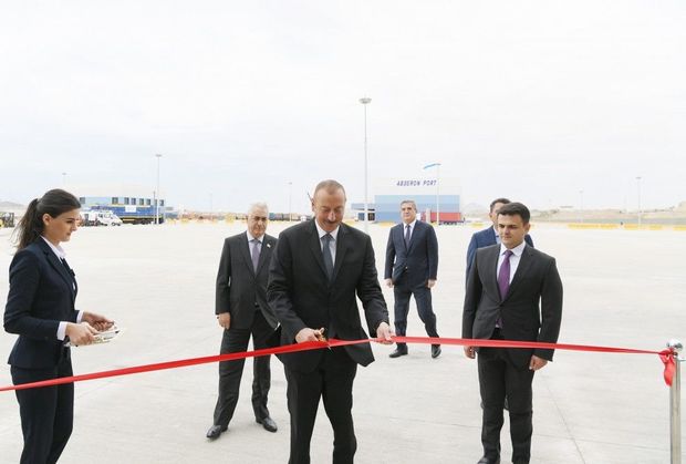 Prezident Abşeron Logistika Mərkəzinin açılışında - FOTO + YENİLƏNİB