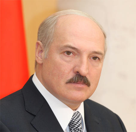 Lukaşenko “Heydər Əliyev” ordeni ilə təltif edildi