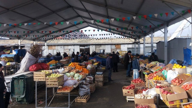 Bakının ən ucuz bazarlarında ərzaq qiymətləri (FOTO)
