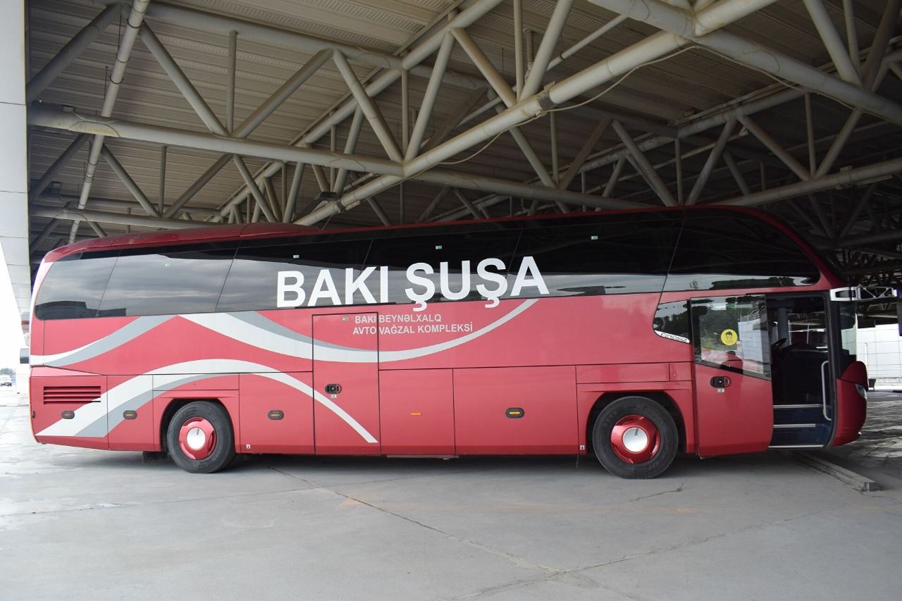 Şuşaya çatan ilk sərnişin avtobusunun qarşılanma mərasimi olub - YENİLƏNİB + FOTO/VİDEO