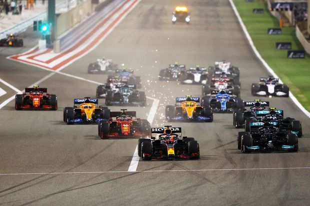 Yeni “Formula-1” mövsümünə start verildi - FOTO
