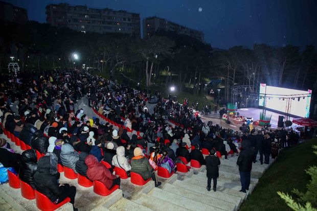 Xətai rayonunda “Sonsuz sevgilərlə Novruz” adlı konsert proqramı keçirilib - FOTO
