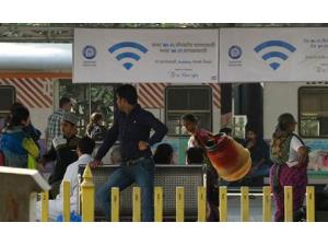 “Google” ictimai yerlərdə ödənişsiz “Wi-Fi” layihəsinin fəaliyyətini dayandırır