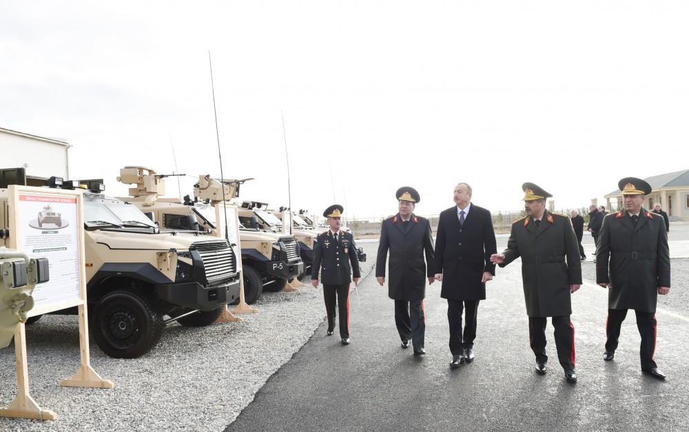 Prezident İlham Əliyev yeni hərbi şəhərciyin açılışında iştirak edib