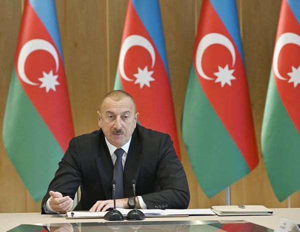 Prezident İlham Əliyev: “Türkdilli ölkələrdən 180 min tondan artıq yük Azərbaycan vasitəsilə daşınıb”