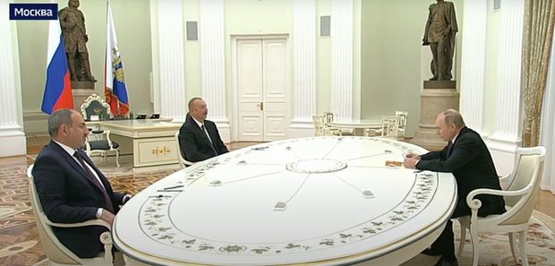 İlham Əliyev, Putin və Paşinyan arasında görüş başladı - YENİLƏNİB + VİDEO