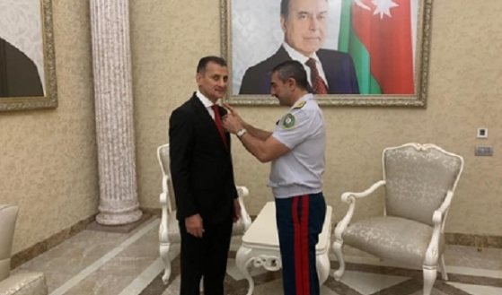 Mirşahin Ağayevə medal verildi — FOTO