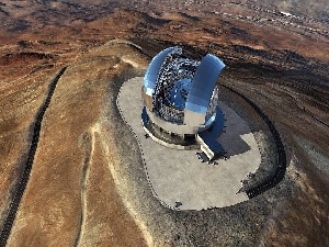 Çilidə dünyanın ən böyük optik teleskopu tikilir