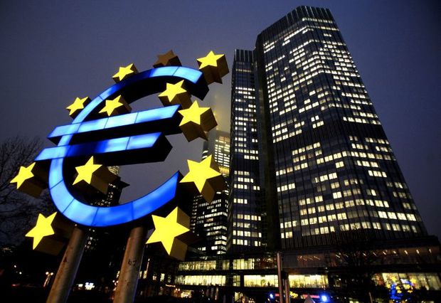 Avropa Mərkəzi Bankı dolların möhkəmlənməsini əngəlləyib