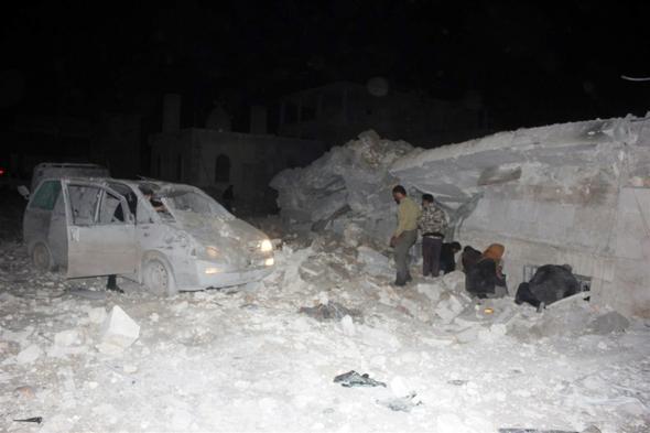 ABŞ qırıcısı Suriyada məscidi bombaladı: 58 ölü, 100 yaralı