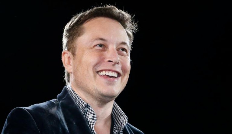 Elon Musk, insan beyni ilə kompüteri birləşdirəcək yeni startap yaratdı