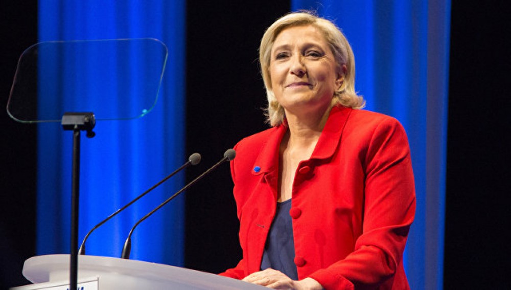 Le Pen: fransızlara Aİ-də qalıb-qalmamaları barədə seçim imkanı verilməlidir
